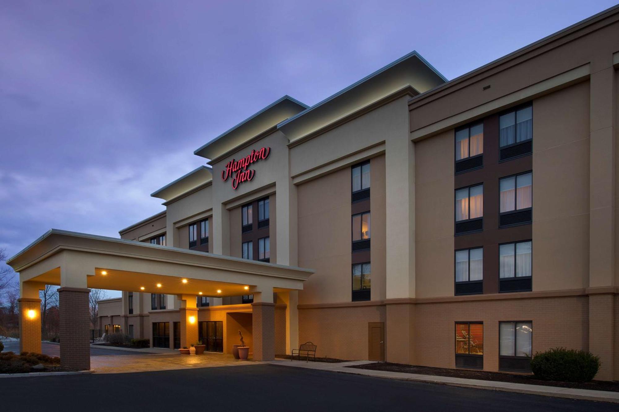 Hampton Inn Rochester Greece Exterior photo